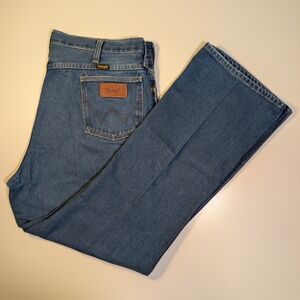 Vtg 80s Wrangler Cowboy Cut Made in USA High Rise Dad Jeans Fits 36x30 Tag 40x32